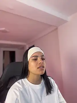 JuanitaMore01 online show from 03.24.26