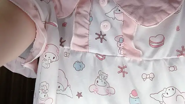 EnEn xiaobao online show from 11.14.25