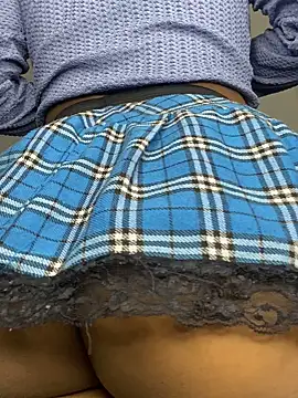 Rousevans  online show from 11.02.25