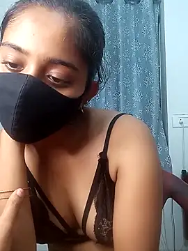 shrutee12 online show from 10.11.25