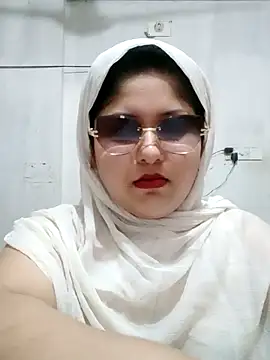 Snapshot of Nusrat-N chatting on 06.03.26 Nusrat-N online show from 06.03.26