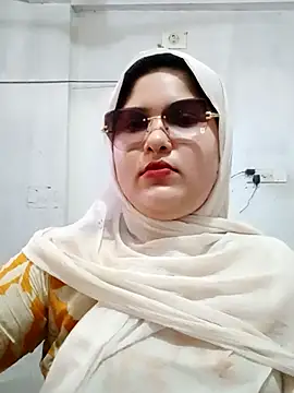 Snapshot of Nusrat-N chatting on 07.04.26 Nusrat-N online show from 07.04.26