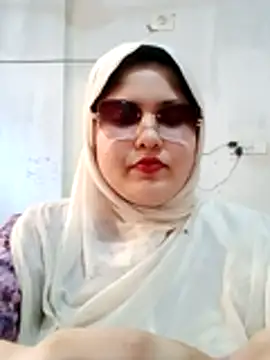 Snapshot of Nusrat-N chatting on 07.14.26 Nusrat-N online show from 07.14.26