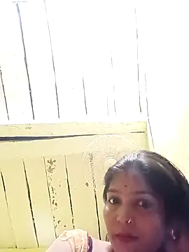 Snapshot of Samiya-143 chatting on 09.15.25 Samiya-143 online show from 09.15.25
