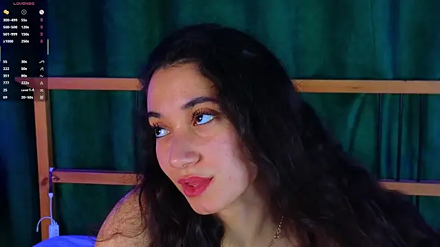 BettyMaldonado online show from 11.21.25