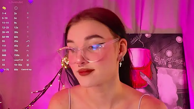 Snapshot of JenniferSullivan chatting on 01.18.26 JenniferSullivan online show from 01.18.26