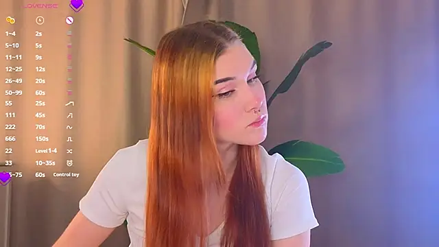 Snapshot of JenniferSullivan chatting on 02.25.26 JenniferSullivan online show from 02.25.26