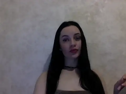 Snapshot of Lulii24 chatting on 12.02.25 Lulii24 online show from 12.02.25