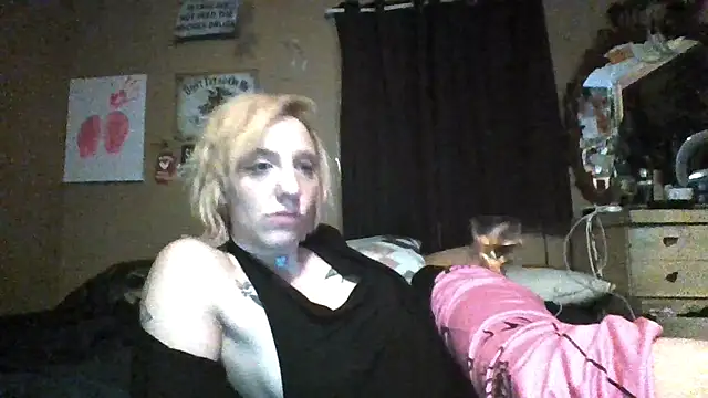 flavi1996 online show from 12.14.25