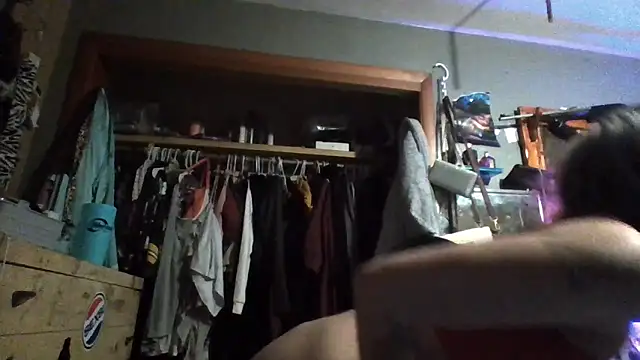 flavi1996 online show from 12.20.25