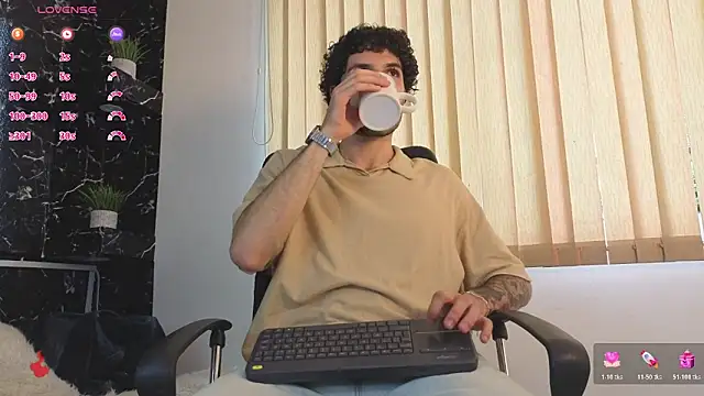 Snapshot of Rafael_Mendezz chatting on 04.18.26 Rafael Mendezz online show from 04.18.26