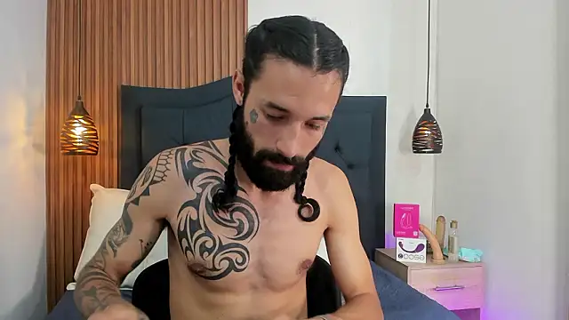 Hisoka 011 online show from 03.21.26