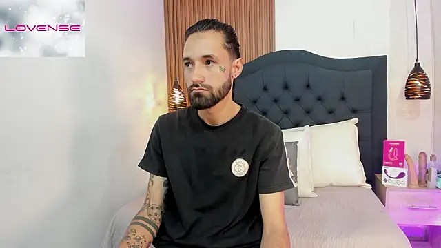 Hisoka 011 online show from 03.27.26