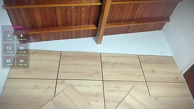 Snapshot of Isabelagomez1 chatting on 09.11.25 Isabelagomez1 online show from 09.11.25