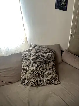 TatiTits online show from 12.17.25