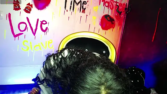 Sweettpleasure online show from 10.22.25