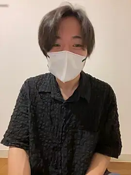 Snapshot of Yuma0718 chatting on 11.20.25 Yuma0718 online show from 11.20.25