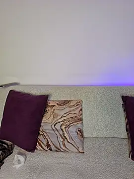 AliishaPss online show from 01.11.26