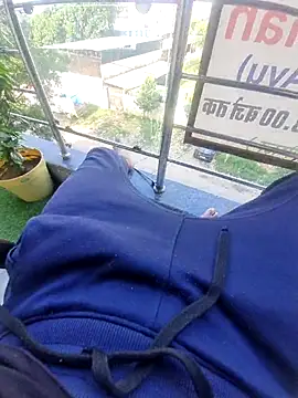 Snapshot of YoursThickDick chatting on 09.15.25 YoursThickDick online show from 09.15.25