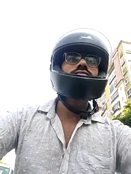 Snapshot of YoursThickDick chatting on 10.18.25 YoursThickDick online show from 10.18.25