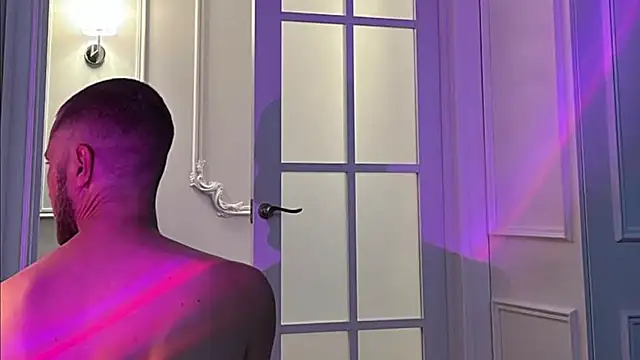 Snapshot of Mr_At_ chatting on 10.15.25 Mr At  online show from 10.15.25