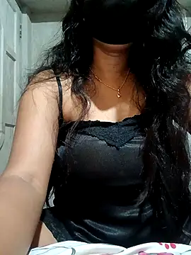 DiyaRoy49 online show from 10.29.25