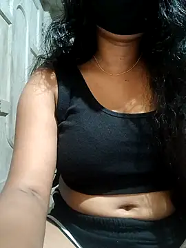 DiyaRoy49 online show from 11.07.25