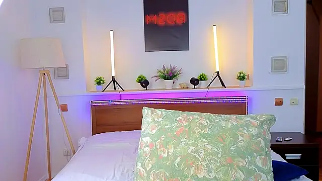 Snapshot of okerriella chatting on 04.03.26 okerriella online show from 04.03.26