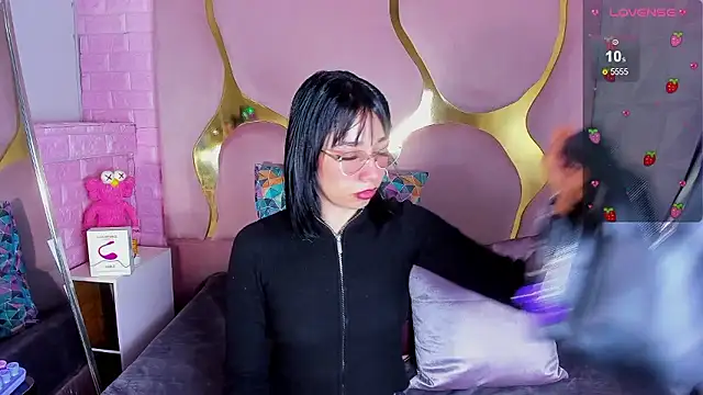 Niina Sissy online show from 01.14.26