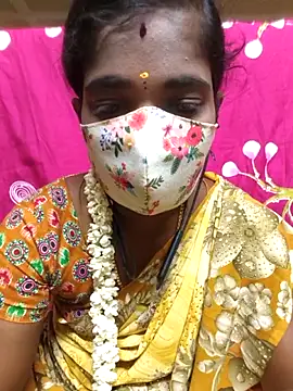 Snapshot of Tamil_Jillu chatting on 10.07.25 Tamil Jillu online show from 10.07.25