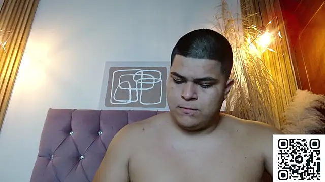 naomi campbel  online show from 05.29.26