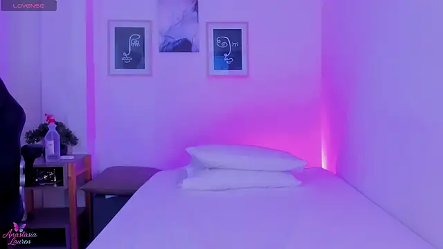 Anastasia lauren online show from 11.24.25