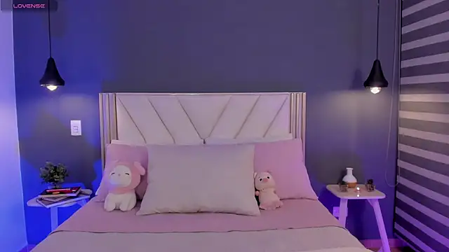 NaishaFord 1 online show from 02.11.26