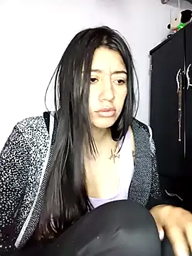 Madow Lu online show from 10.22.25