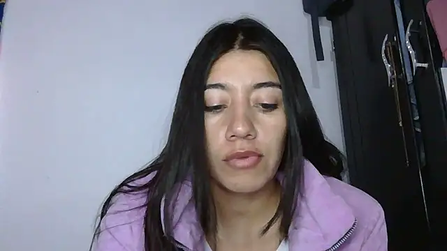 Madow Lu online show from 10.31.25