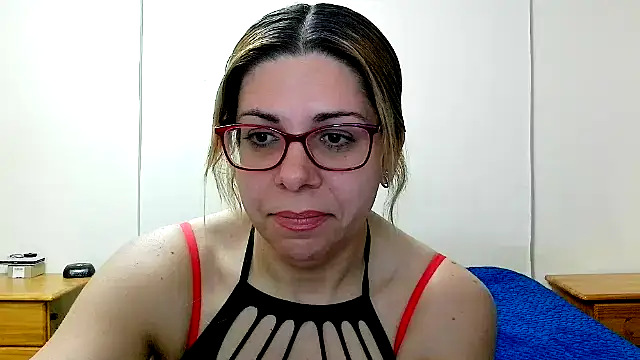Snapshot of MysticBlue69 chatting on 07.05.26 MysticBlue69 online show from 07.05.26