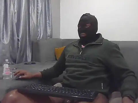 GigoloSandton online show from 04.13.26