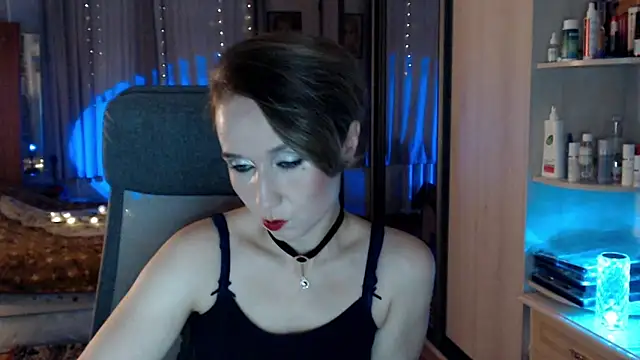 ClassyInna online show from 11.19.25