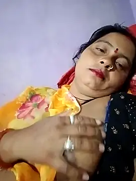 Snapshot of Hot_komal1 chatting on 04.23.26 Hot komal1 online show from 04.23.26