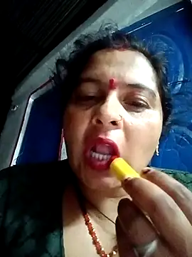 Snapshot of Hot_komal1 chatting on 05.12.26 Hot komal1 online show from 05.12.26