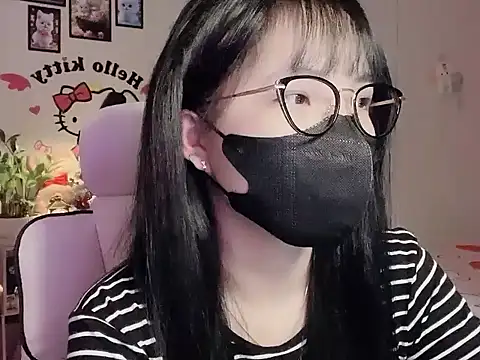 keelinnn19 online show from 12.05.25