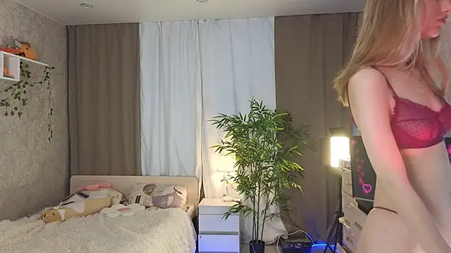 AnnyiBlue online show from 05.29.26