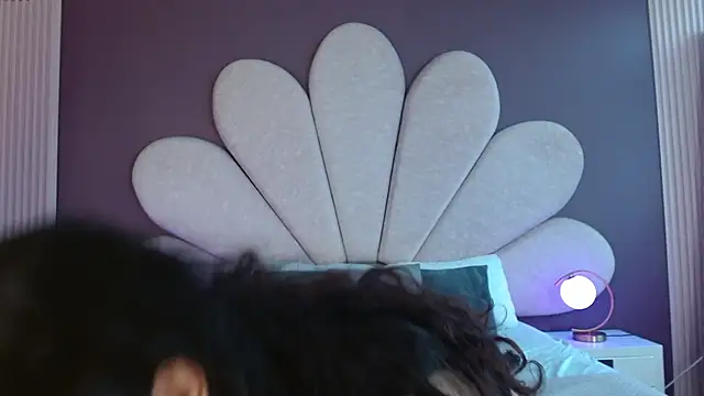 NickandAbby  online show from 09.15.25