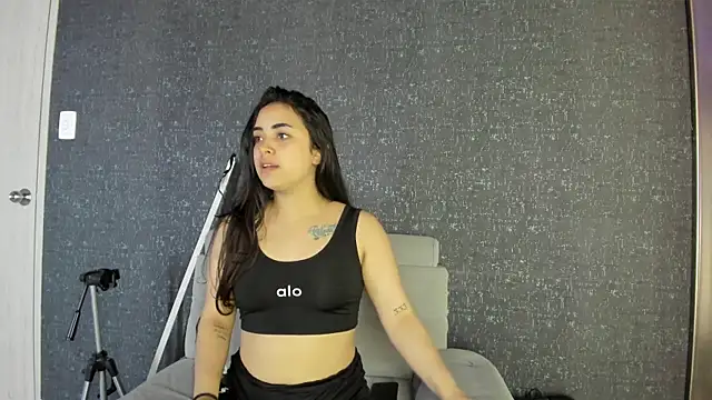 NickandAbby  online show from 09.27.25