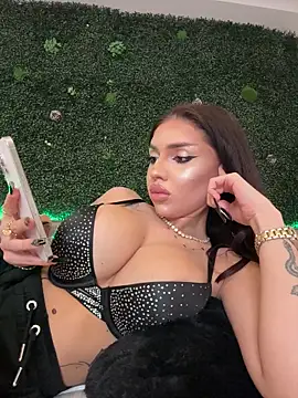 sexyanais online show from 11.18.25