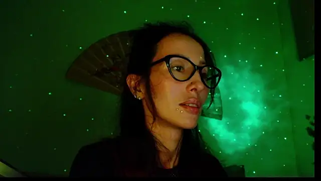 KiotoShine online show from 11.04.25