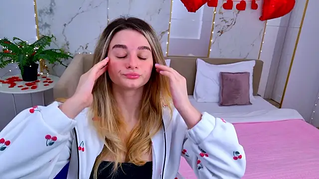 SweetyLicky online show from 02.13.26