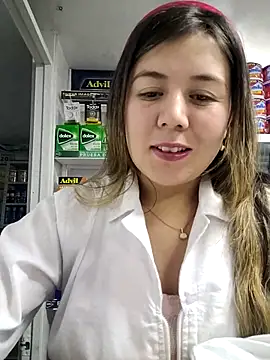 Sophie del Castillo online show from 11.20.25