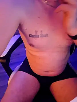 fuuck3dAss online show from 02.03.26