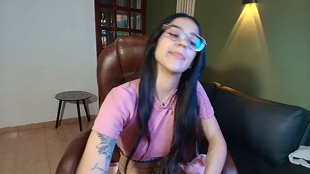 DanielaMonroe online show from 11.04.25